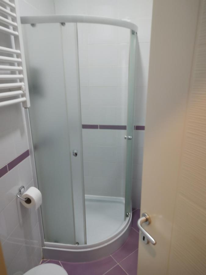 شقة بلغراد  في Apartman Terazije 5 المظهر الخارجي الصورة